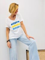 T-shirt Col V Amore – Image 3