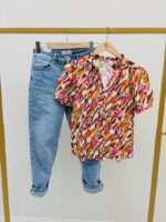 Chemise Fluide À Imprimé Floral Et Décolleté Croisé – Image 2