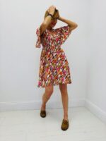 Robe Courte Fluide À Imprimé Floral Et Décolleté Croisé – Image 5