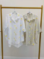 Chemise Fleurs en Relief – Image 2