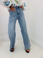Jean Wide Leg avec Étoiles – Image 5