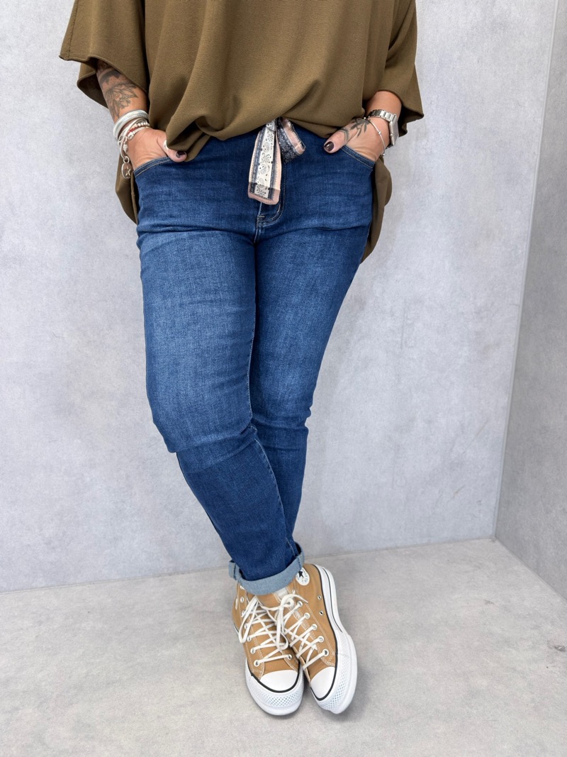 IMG_2037 Jeans classique – Image 1