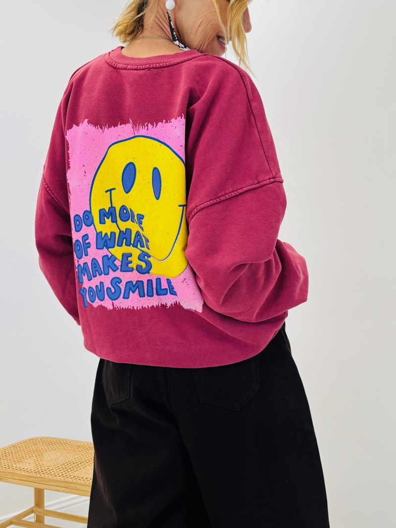 IMG_2311 Sweat smiley – Image 1