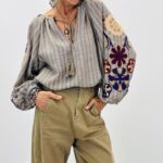 Blouse rayée manches brodée