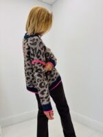 Pull motif léopard – Image 4