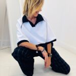 Polo blanc avec col noir