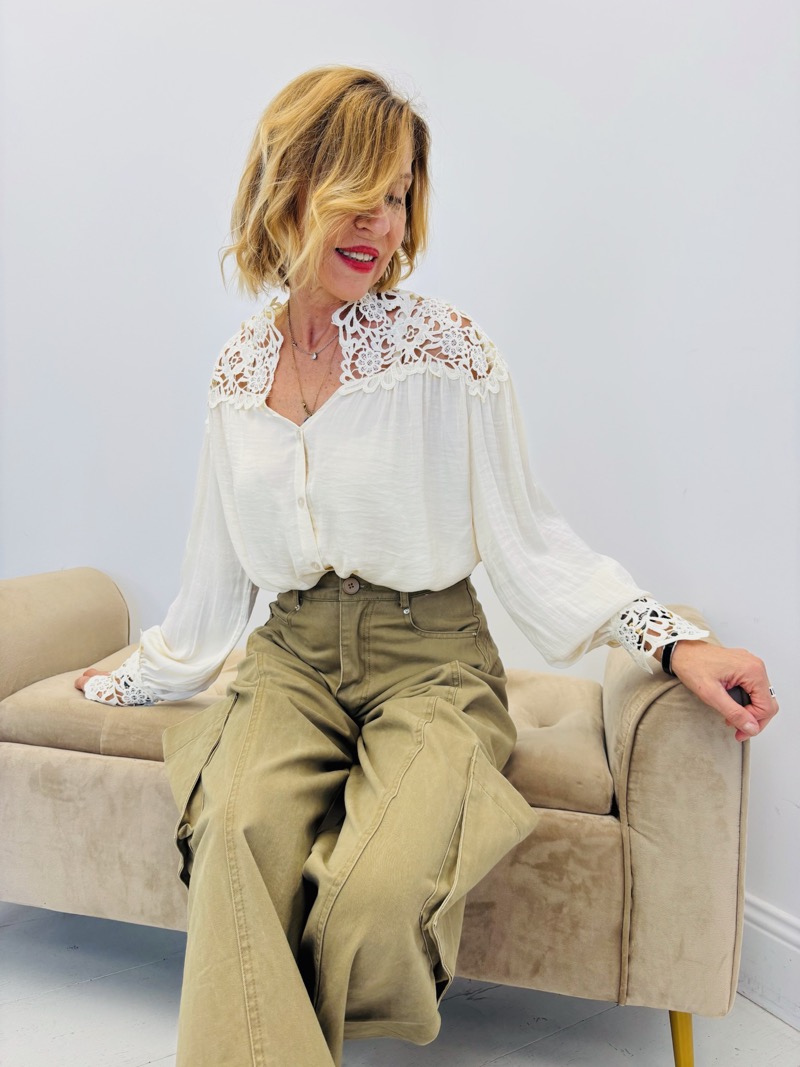 IMG_6153 Chemise Dentelle – Image 1