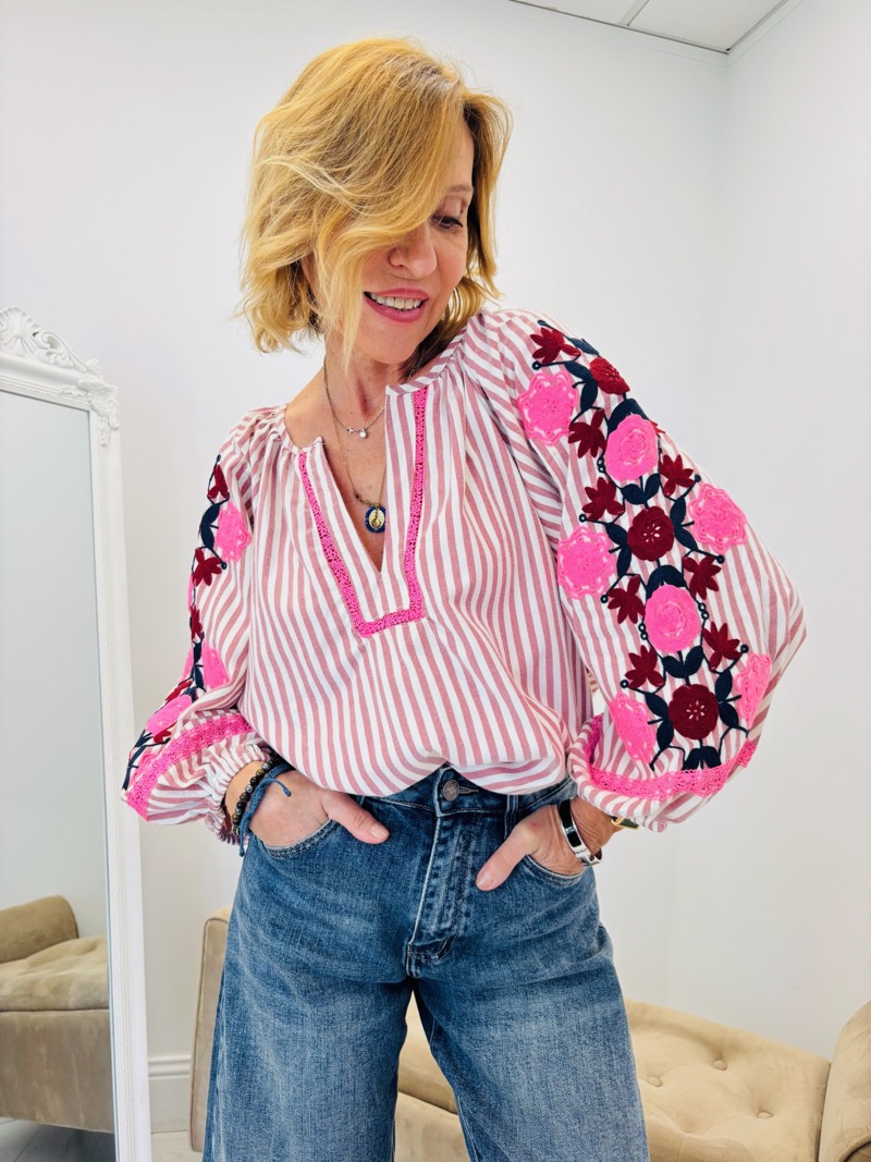IMG_6209 Blouse Brodée – Image 1