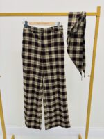 Pantalon Carreaux avec Foulard – Image 2