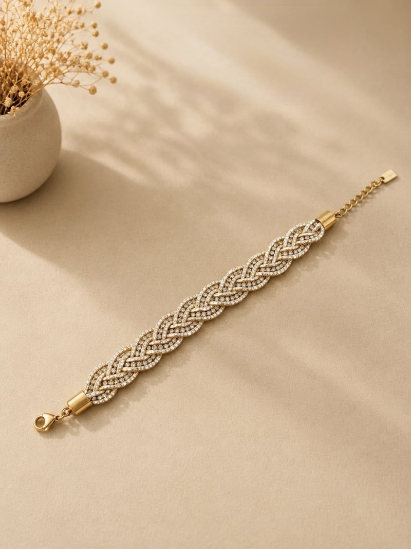 76ecee22-11f9-4f72-a33b-4c32cedb8941 Bracelet tressé strass – Image 1