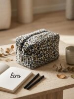 Trousse en fourrure synthétique imprimée – Image 4