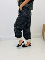 Jean camo coupe ballon – Image 5