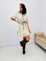 Robe ceinturée légère