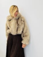Veste fausse fourrure coupe courte – Image 4