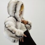 Veste fausse fourrure coupe courte
