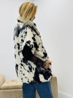 Veste sans manches motif vache – Image 8