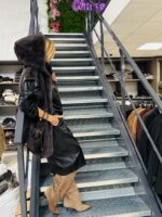 Veste sans manches à capuche en fausse fourrure - Marque Giovanni – Image 6
