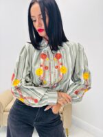Chemise rayée brodée