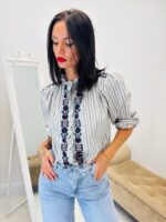 Chemise brodée