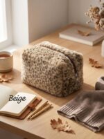 Trousse en fourrure synthétique imprimée – Image 2