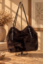 Grand sac fausse fourrure – Image 3