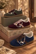 Baskets avec charms – Image 2
