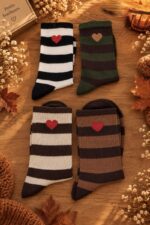 Chaussettes Rayées Longues Détail Cœur – Image 2