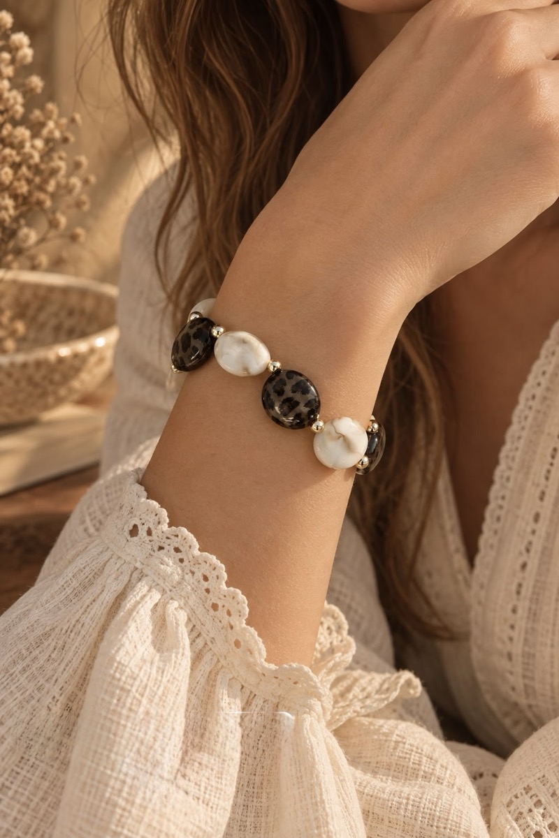 EBE9ABB4-4497-44A6-A41D-54C1C5D942F7_4B48C714-BC41-41A3-A1E0-8CE6DD9B843E Bracelet léopard élastique – Image 1