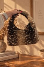 Sac fausse fourrure Bambi – Image 3