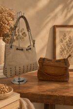 Sac suédine détail rivets et clou – Image 2