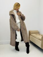 Manteau fausse fourrure à capuche – Image 8