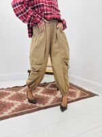 Pantalon cargo revisité