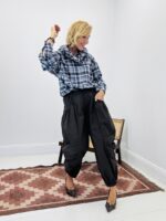 Chemise à carreaux avec lavallière – Image 8