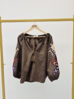 Blouse rayée brodée manches boules – Image 2