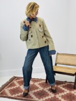 Veste épaulettes détails broderie en relief – Image 3