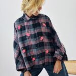 Chemise à carreaux broderies fleurs