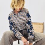 Chemise carreaux broderies