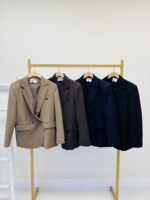 Blazer avec épaulettes – Image 2