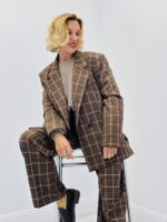 Blazer carreaux avec épaulettes