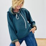 Pull à capuche détails rayés - Marque CASCADE