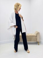 Cape en Viscose – Image 8