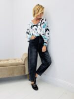 Pull fleuri col V – Image 3