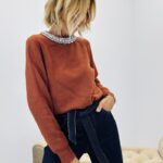 Pull col bijoux
