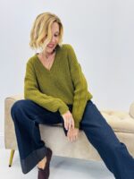 Pull grosse maille col V – Image 4