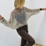 Top filet détails sequins