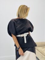 Top asymétrique
