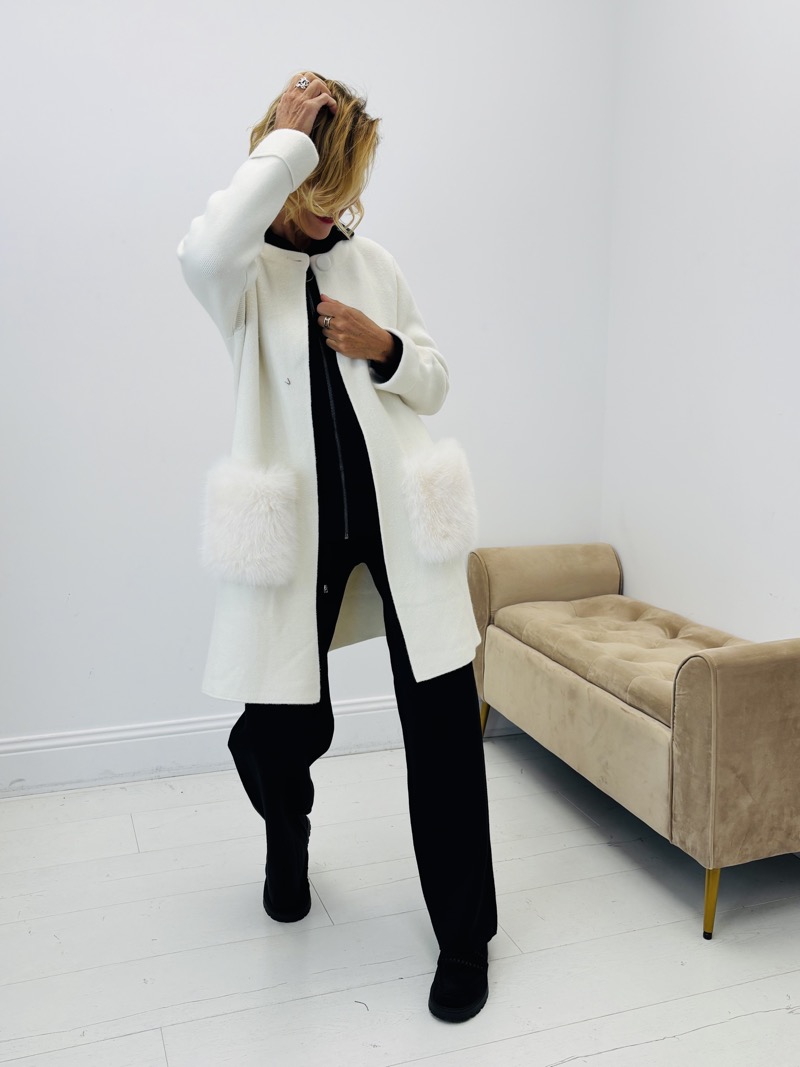 IMG_9741 Gilet pouches fluffy - Marque VALENTYNE – Image 1