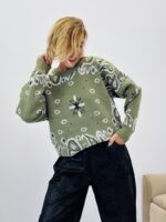 Pull Col Rond Motif Cachemire – Image 4