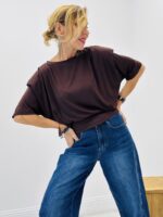 T-shirt avec épaulettes