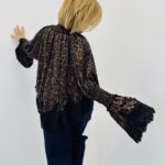 Blouse léopard détail dentelle